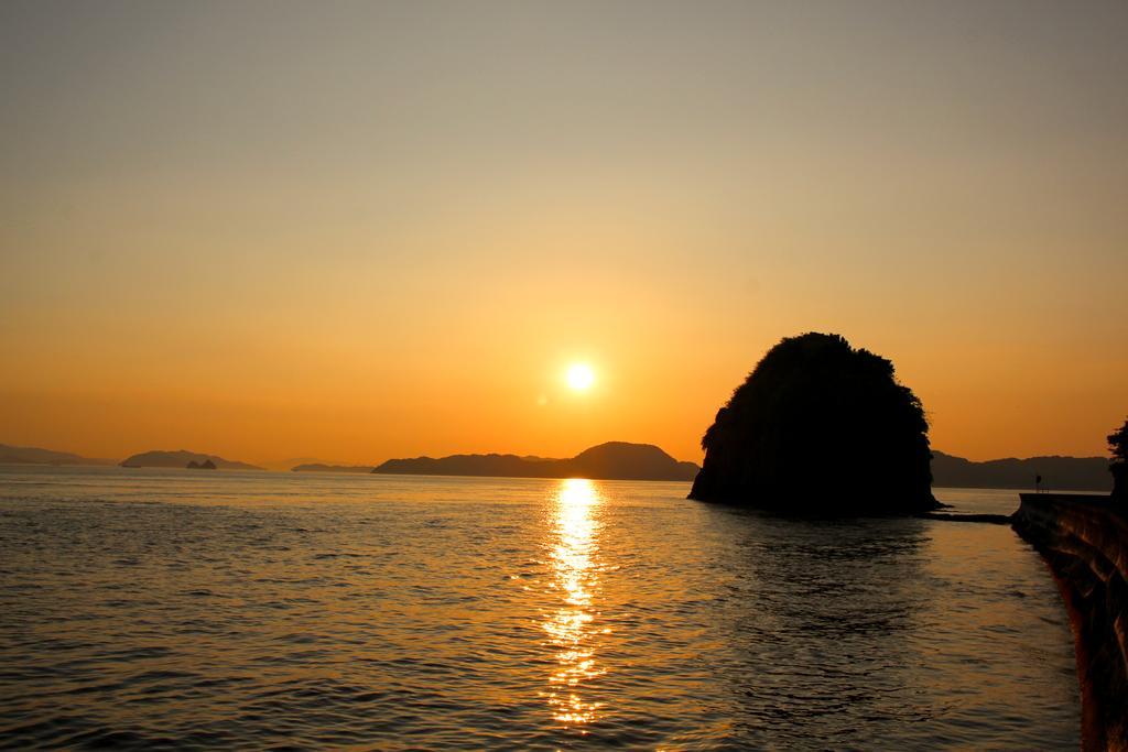 なにもない幸せな島のリトリート宿 The Bonds Matsuyama (Ehime) Exterior foto